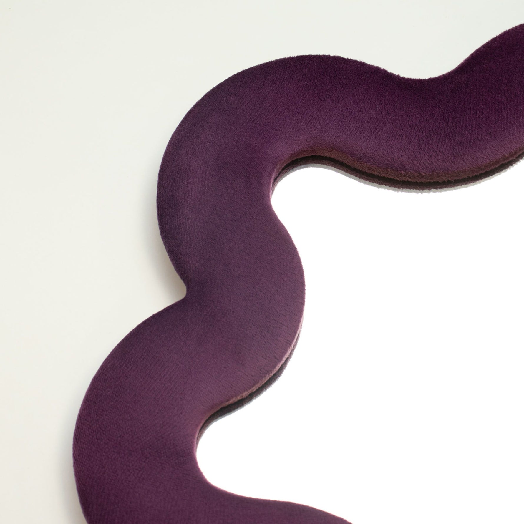 Soft Squiggly Mirror – Star – Mauve (33x31x2.3cm)
