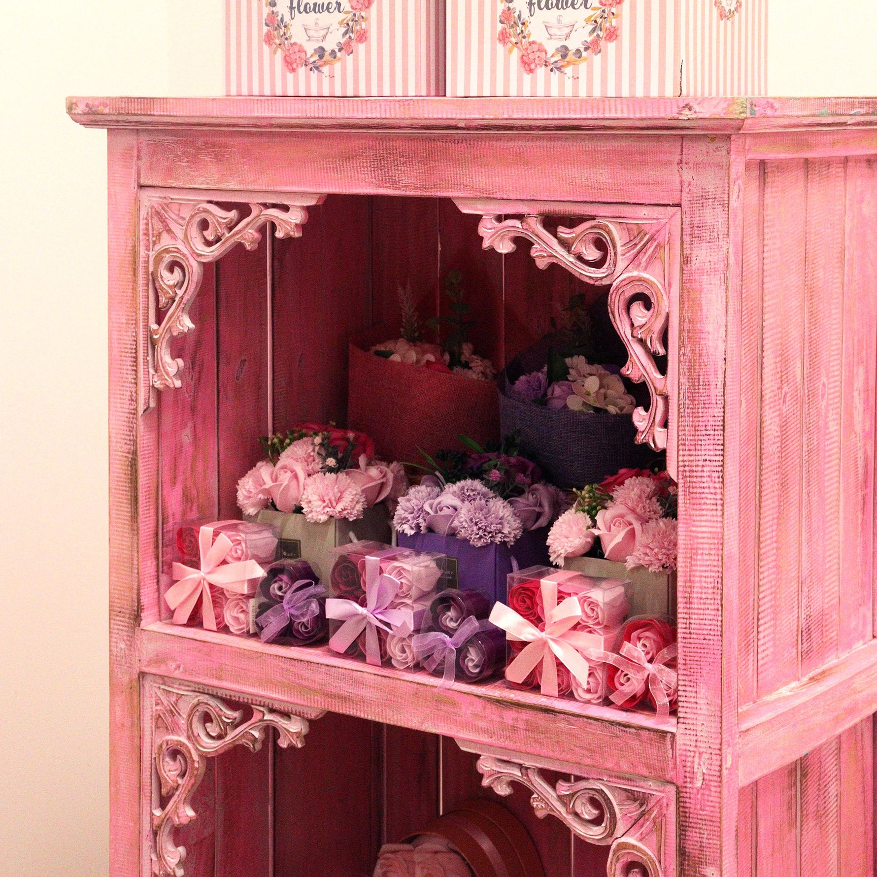Albasia Bathroom Cabinet - Pinkwash