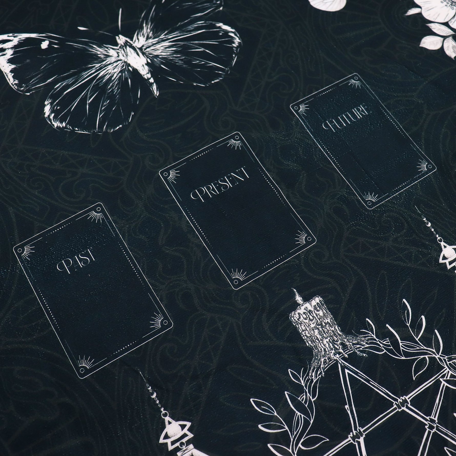 Tarot Reading Cloth - Ancient Witch
